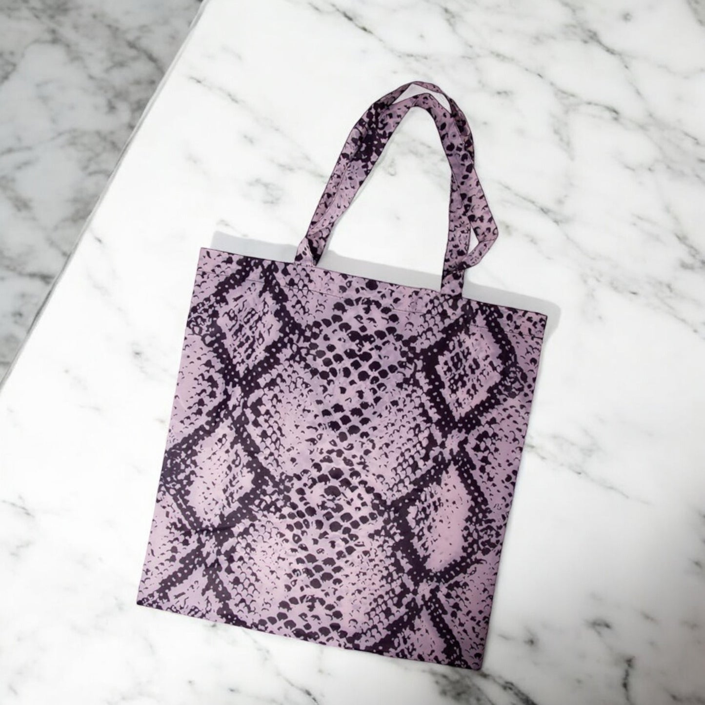 is GIFT Reusable Foldable Shopper Bag - Snake Print