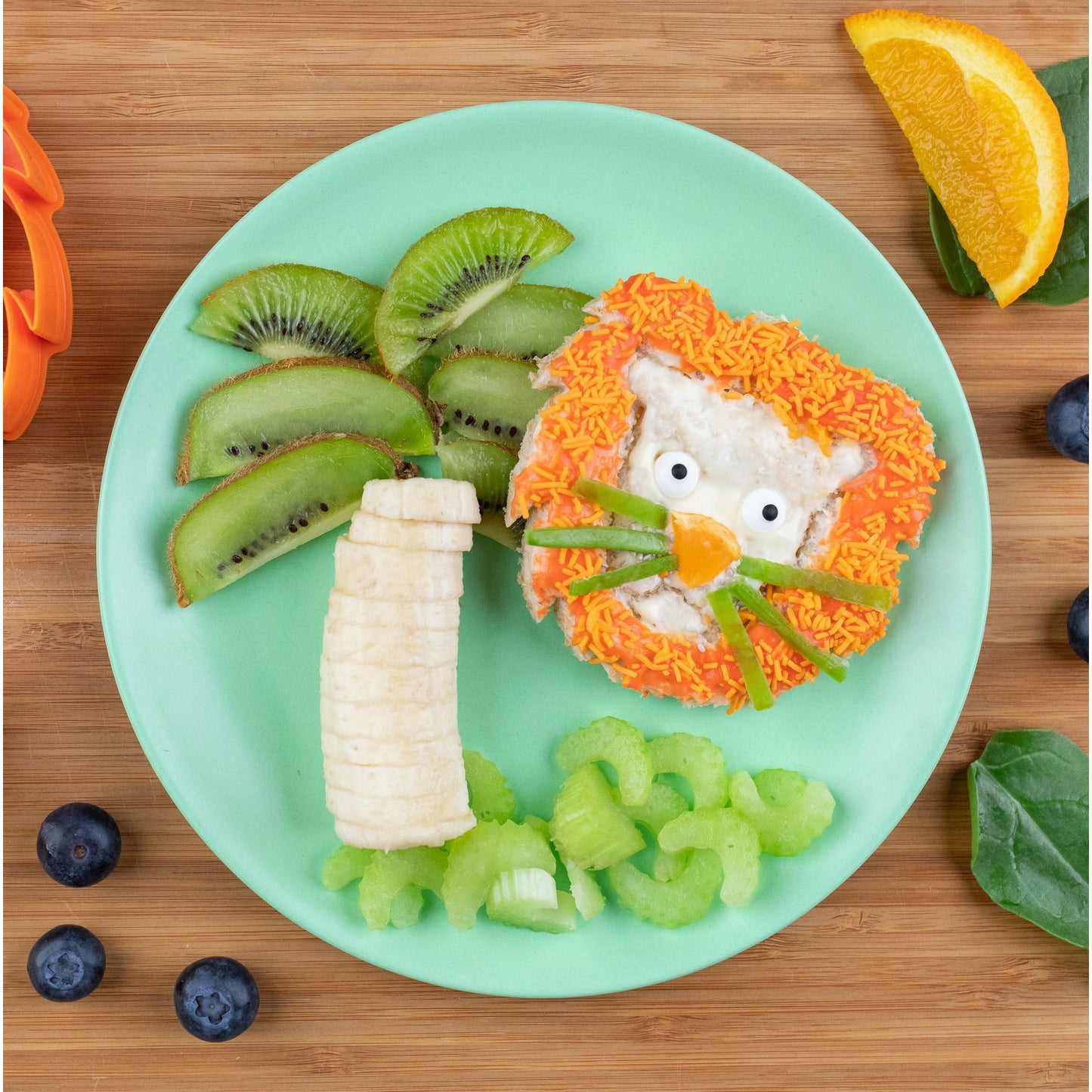 Lunch Punch Sandwich Cutters - Lion