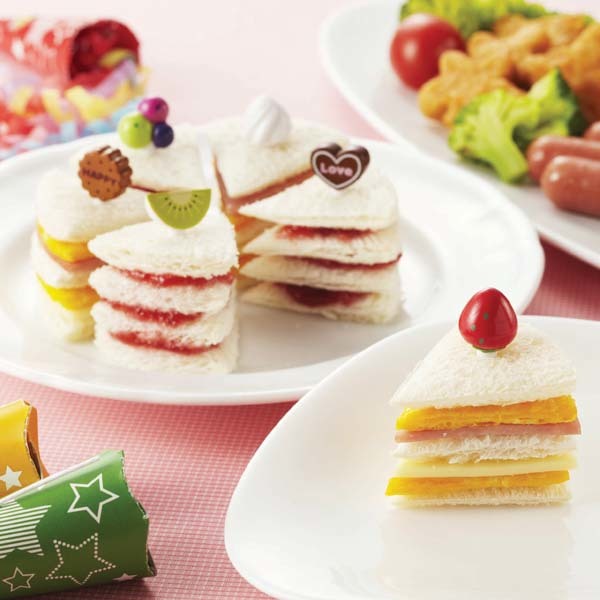 Torune Sandwich Cutter & Food Picks - Cake